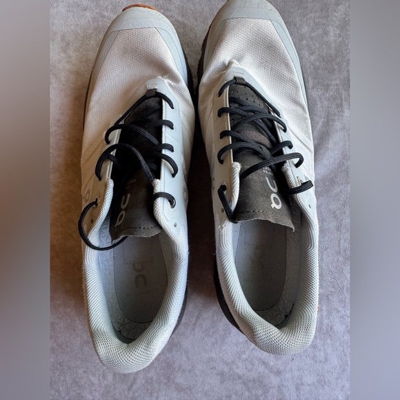 On Running Men's Gray and Black Sneakers - Picture 10 of 10